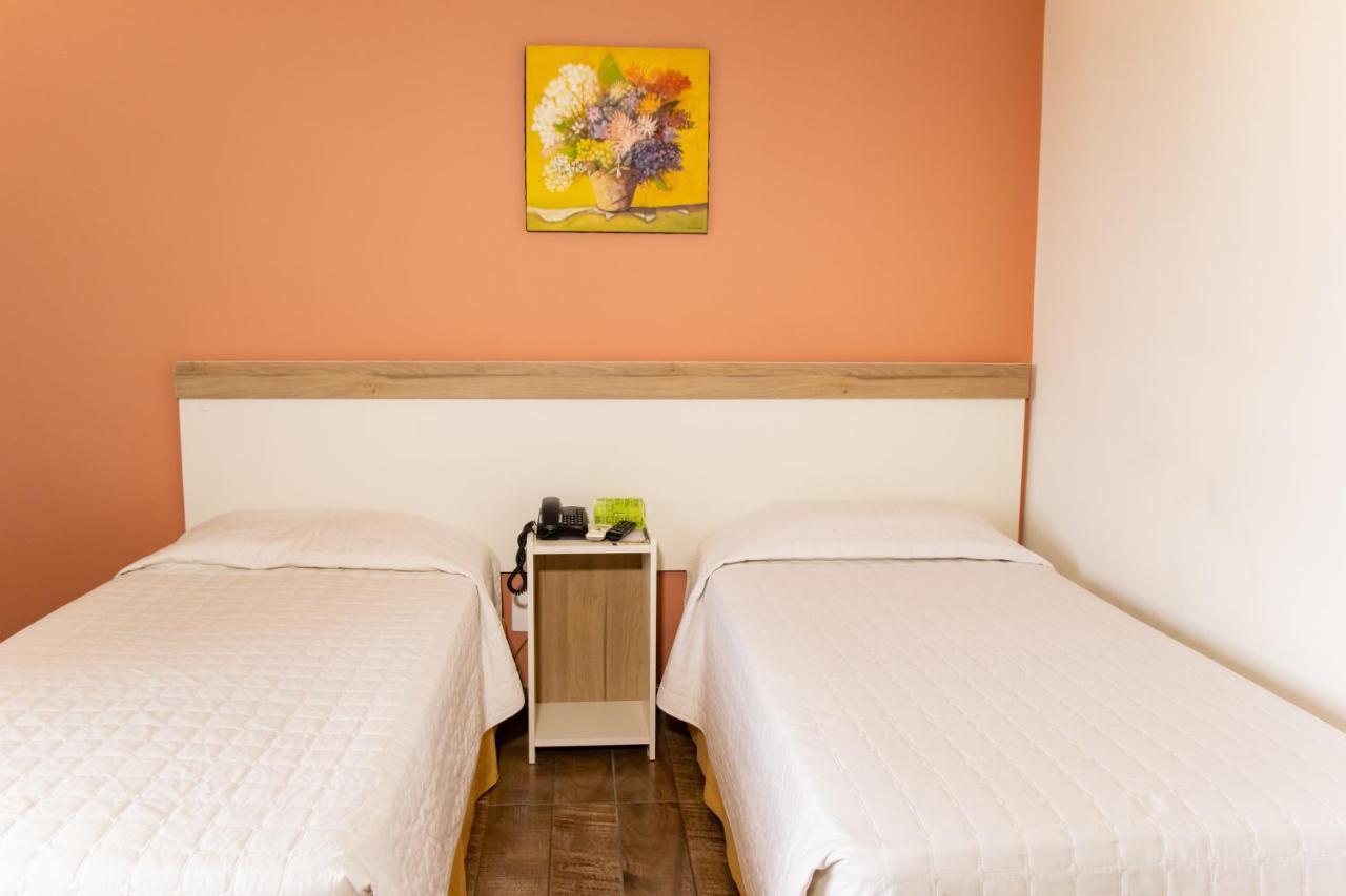 Hotel Bristol Upper Curitiba Alto da XV Esterno foto